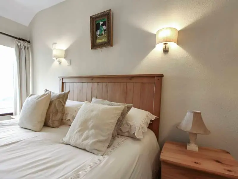 Castleton Cottage