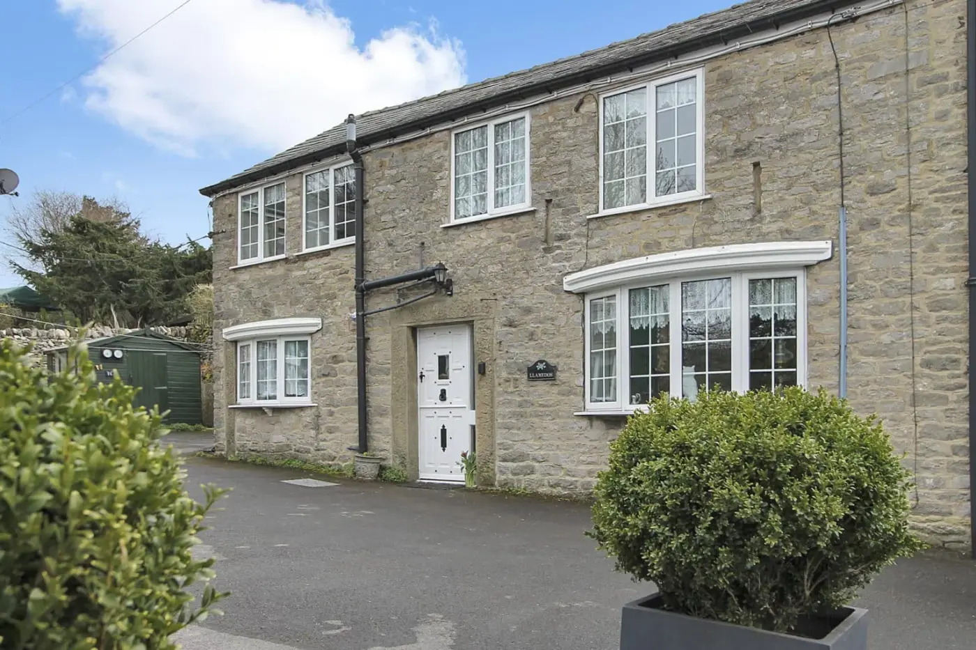 Castleton Cottage